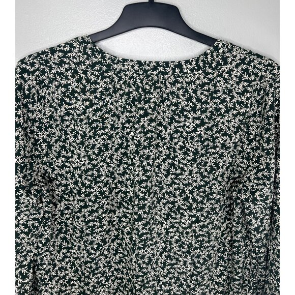 Old Navy Oversized Split-Neck Blouse In Floral Print Green & White Size Large - Picture 11 of 12